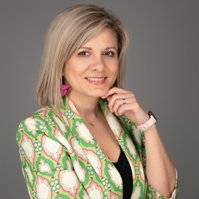 Mihaela Radu